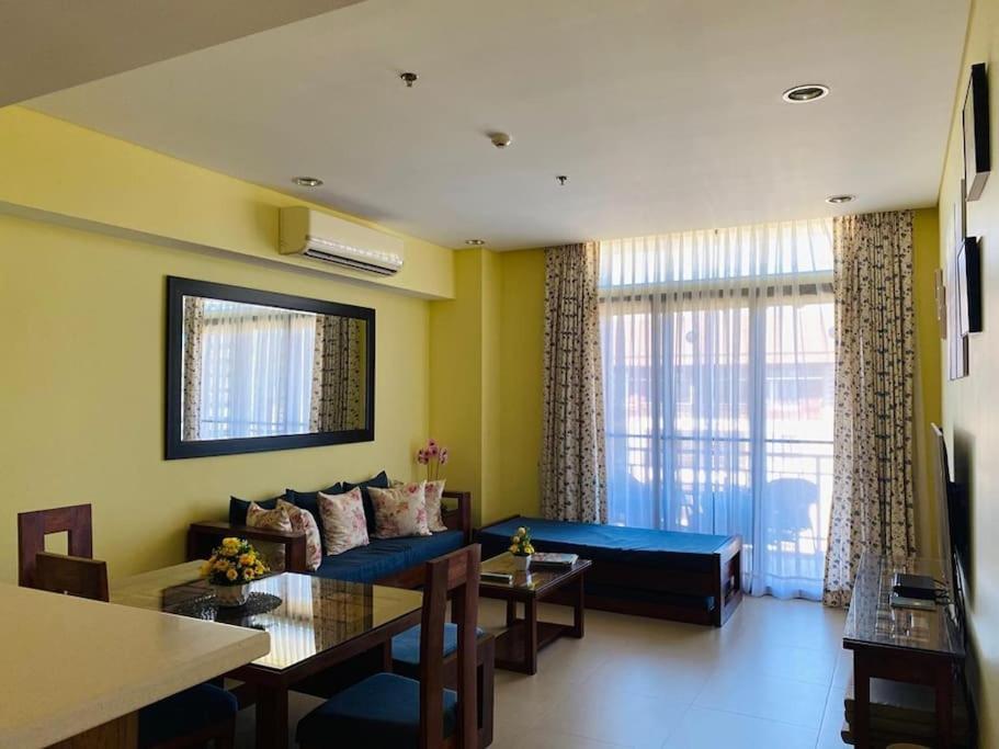 Anvaya Cove Penthouse Unit 10-2 Br. Apartment Morong  Exterior photo